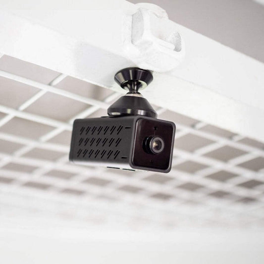 Equine Eye Voyager - Wireless Horse Trailer Camera – Live Video to Your Mobile with Night Vision, Audio - 8 Hours Battery Life - No Cell Signal Needed - Compatible with iPhone & Android Devices