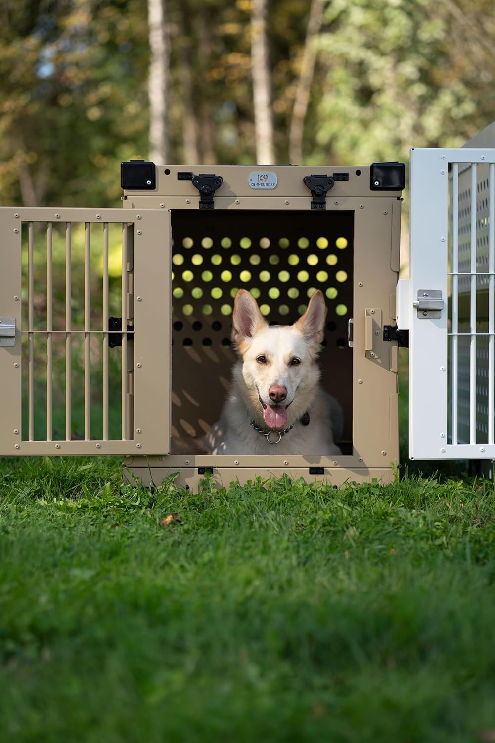 Heavy Duty Fully Collapsible Powder-Coated Aluminum Dog Crate - Medium (Tan)